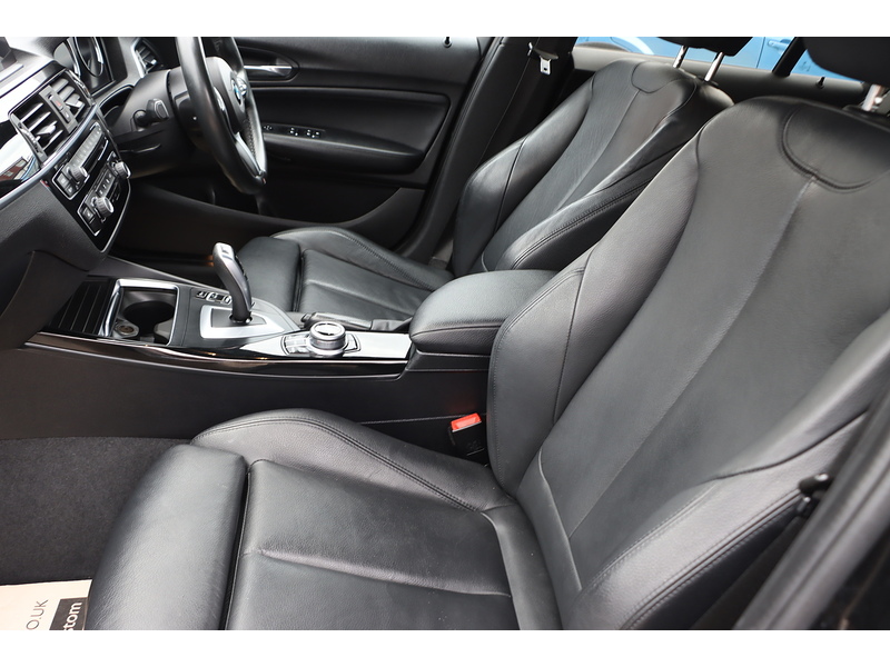 BMW 118I 1.5 M SPORT SHADOW EDITION HATCHBACK 5DR PETROL AUTO HEATED SEATS SAT NAV BLUETOOTH DAB STEREO PARKING AIDS SAME OWNER FOR 4 YEARS 47000 MILES SH 72-74 Mitcham Road