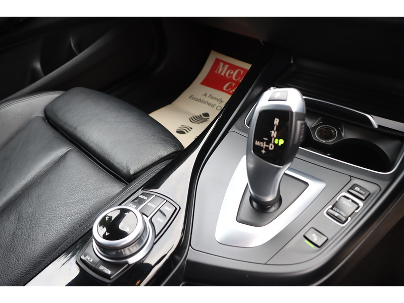 BMW 118I 1.5 M SPORT SHADOW EDITION HATCHBACK 5DR PETROL AUTO HEATED SEATS SAT NAV BLUETOOTH DAB STEREO PARKING AIDS SAME OWNER FOR 4 YEARS 47000 MILES SH 72-74 Mitcham Road