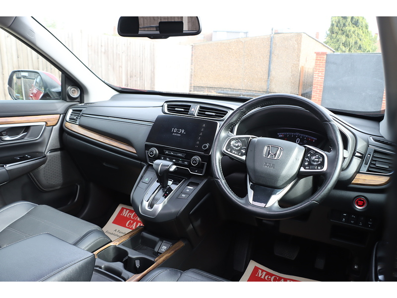 Honda 1.5 VTEC TURBO EX SUV PETROL 4WD AUTO PANORAMIC SUNROOF HEATED SEATS SATNAV BLUETOOTH DAB RADIO REAR CAMERA PARKING AIDS 49000 MILES FSH NO ULEZ 72-74 Mitcham Road