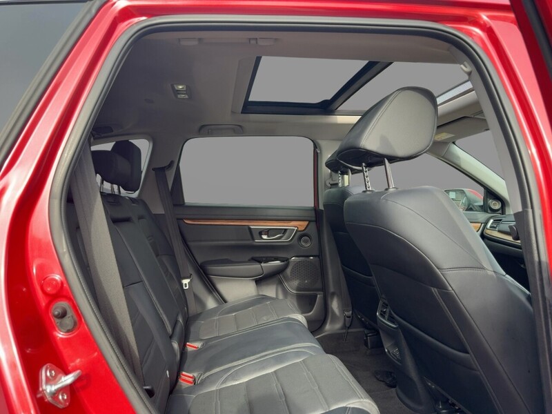 Honda 1.5 VTEC TURBO EX SUV PETROL 4WD AUTO PANORAMIC SUNROOF HEATED SEATS SATNAV BLUETOOTH DAB RADIO REAR CAMERA PARKING AIDS 49000 MILES FSH NO ULEZ 72-74 Mitcham Road