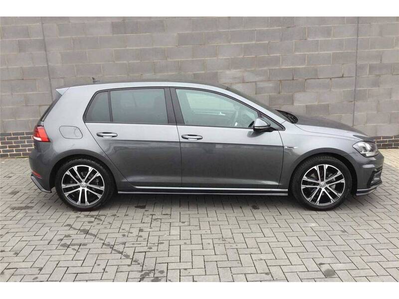 Volkswagen 1.5 TSI EVO R-LINE HATCHBACK 5DR PETROL MANUAL EURO 6 (S/S) (150 PS) SAT NAV APPLE CARPLAY REAR CAM PLUS PARKING AIDS BLUETOOTH DAB STEREO 72-74 Mitcham Road