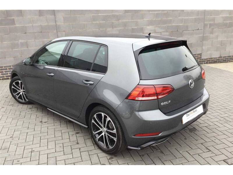 Volkswagen 1.5 TSI EVO R-LINE HATCHBACK 5DR PETROL MANUAL EURO 6 (S/S) (150 PS) SAT NAV APPLE CARPLAY REAR CAM PLUS PARKING AIDS BLUETOOTH DAB STEREO 72-74 Mitcham Road