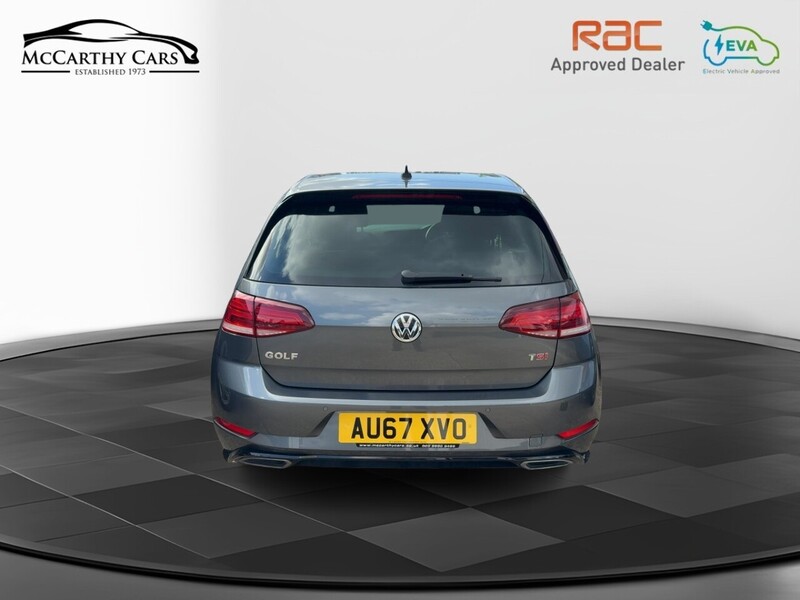 Volkswagen 1.5 TSI EVO R-LINE HATCHBACK 5DR PETROL MANUAL SATNAV BLUETOOTH DAB RADIO APPLE CARPLAY REAR CAMERA PARKING AIDS SAME OWNER FOR 5 YEARS 82000 MILES SH 72-74 Mitcham Road