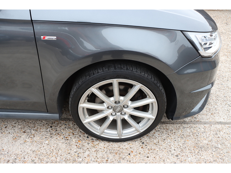 Audi 1.4 TFSI COD S LINE SPORTBACK 5DR PETROL S TRONIC AUTO HEATED SEATS BLUETOOTH DAB STEREO CD PLAYER PARKING AIDS SAME OWNER FOR 5 YEARS 38000 MILES SH 72-74 Mitcham Road