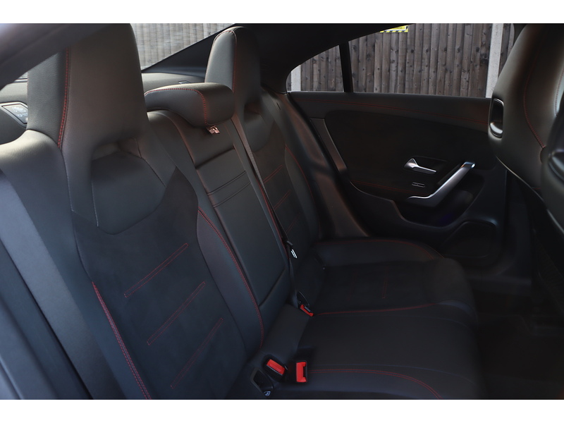 Mercedes-Benz CLA180H 1.3 MHEV AMG LINE (PREMIUM) COUPE 4DR PETROL HYBRID 7G-DCT AUTO HEATED SEATS SATNAV BLUTOOTH APPLE CARPLAY REAR CAMERA 2 OWNERS 66000 MILES SH 72-74 Mitcham Road