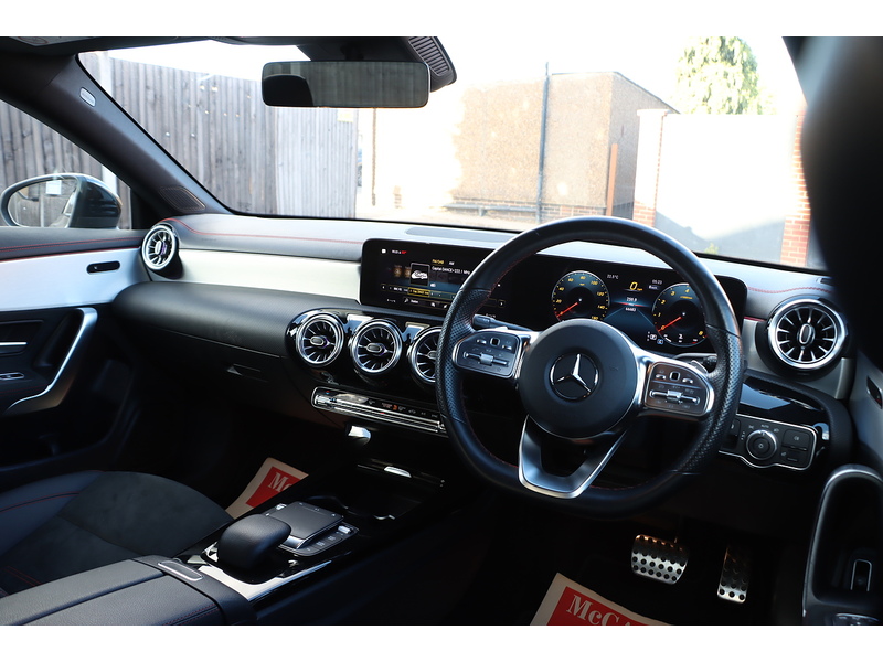 Mercedes-Benz CLA180H 1.3 MHEV AMG LINE (PREMIUM) COUPE 4DR PETROL HYBRID 7G-DCT AUTO HEATED SEATS SATNAV BLUTOOTH APPLE CARPLAY REAR CAMERA 2 OWNERS 66000 MILES SH 72-74 Mitcham Road