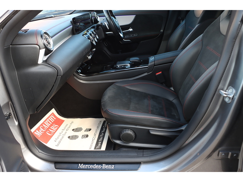 Mercedes-Benz CLA180H 1.3 MHEV AMG LINE (PREMIUM) COUPE 4DR PETROL HYBRID 7G-DCT AUTO HEATED SEATS SATNAV BLUTOOTH APPLE CARPLAY REAR CAMERA 2 OWNERS 66000 MILES SH 72-74 Mitcham Road