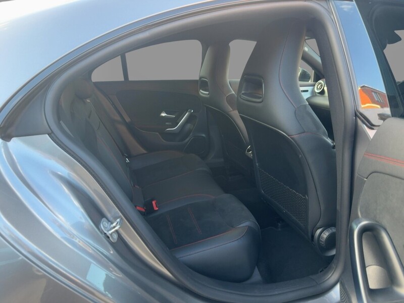 Mercedes-Benz CLA180H 1.3 MHEV AMG LINE (PREMIUM) COUPE 4DR PETROL HYBRID 7G-DCT AUTO HEATED SEATS SATNAV BLUTOOTH APPLE CARPLAY REAR CAMERA 2 OWNERS 66000 MILES SH 72-74 Mitcham Road