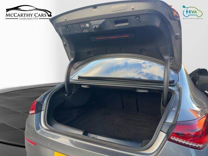Mercedes-Benz CLA180H 1.3 MHEV AMG LINE (PREMIUM) COUPE 4DR PETROL HYBRID 7G-DCT AUTO HEATED SEATS SATNAV BLUTOOTH APPLE CARPLAY REAR CAMERA 2 OWNERS 66000 MILES SH 72-74 Mitcham Road