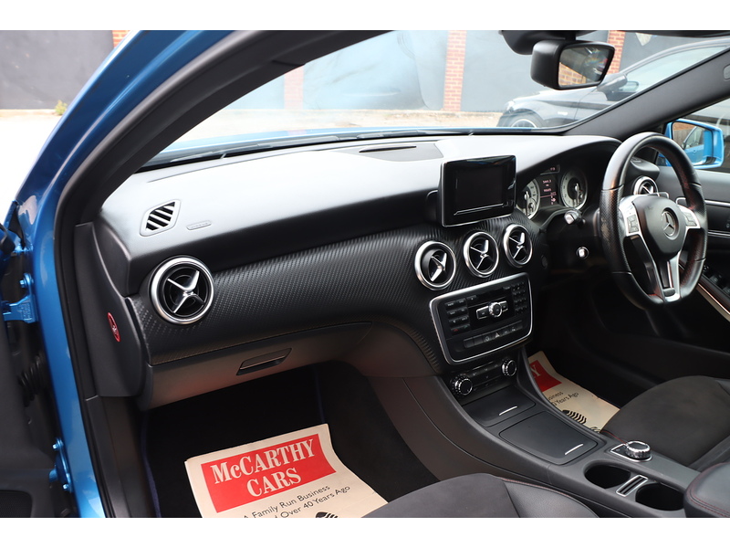 Mercedes-Benz A250 BLUEEFFICIENCY AMG SPORT HATCHBACK 5DR PETROL 7G-DCT AUTO SAT NAV BLUETOOTH STEREO CD PLAYER PARKING AIDS ONLY 90000 MILES SH NO ULEZ CHARGE 72-74 Mitcham Road
