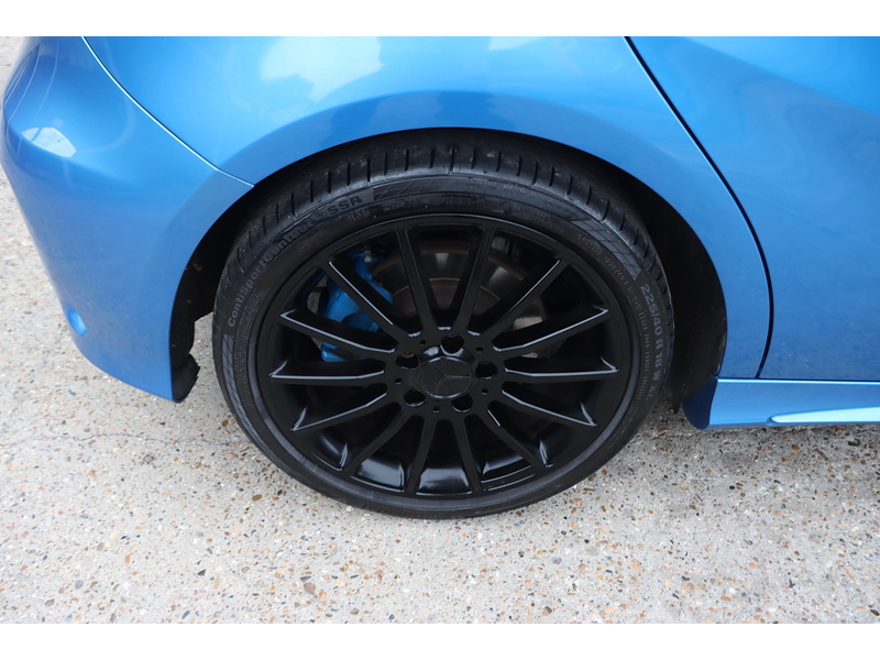 Mercedes-Benz A250 BLUEEFFICIENCY AMG SPORT HATCHBACK 5DR PETROL 7G-DCT AUTO SAT NAV BLUETOOTH STEREO CD PLAYER PARKING AIDS ONLY 90000 MILES SH NO ULEZ CHARGE 72-74 Mitcham Road