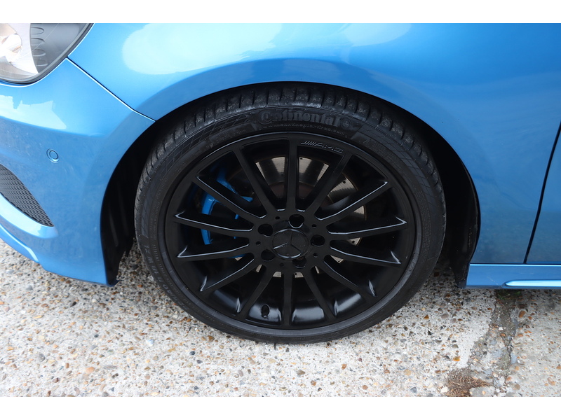 Mercedes-Benz A250 BLUEEFFICIENCY AMG SPORT HATCHBACK 5DR PETROL 7G-DCT AUTO SAT NAV BLUETOOTH STEREO CD PLAYER PARKING AIDS ONLY 90000 MILES SH NO ULEZ CHARGE 72-74 Mitcham Road