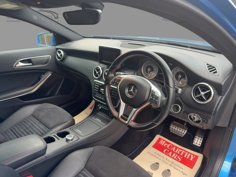 Mercedes-Benz A250 BLUEEFFICIENCY AMG SPORT HATCHBACK 5DR PETROL 7G-DCT AUTO SAT NAV BLUETOOTH STEREO CD PLAYER PARKING AIDS ONLY 90000 MILES SH NO ULEZ CHARGE 72-74 Mitcham Road