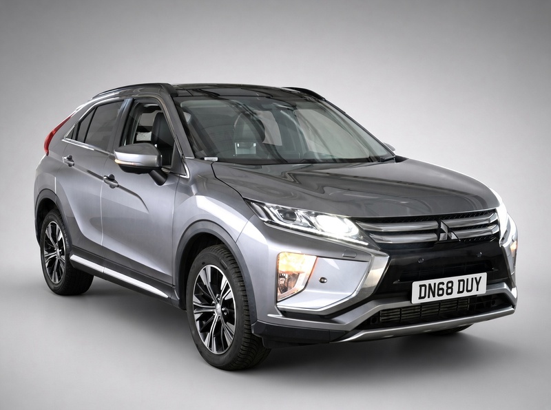 Mitsubishi 1.5T 4 SUV 5 DOOR SAT NAV PAN ROOF APPLE CAR PLAY 360 CAM AND PARKING AIDS BLUETOOTH DAB STEREO FULL LEATHER HEATED SEATS 83000 MILES COMPREHENSIVE SH 72-74 Mitcham Road