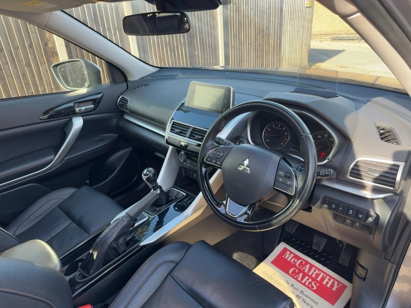 Mitsubishi 1.5T 4 SUV 5 DOOR MANUAL SUNROOF HEATED SEATS SAT NAV BLUETOOTH DAB STEREO APPLE CARPLAY REAR & 360 CAMERA PARKING AIDS ONLY 83000 MILES SH 5 SERVICES 92-96 Mitcham Road