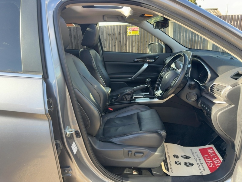 Mitsubishi 1.5T 4 SUV 5 DOOR MANUAL SUNROOF HEATED SEATS SAT NAV BLUETOOTH DAB STEREO APPLE CARPLAY REAR & 360 CAMERA PARKING AIDS ONLY 83000 MILES SH 5 SERVICES 92-96 Mitcham Road
