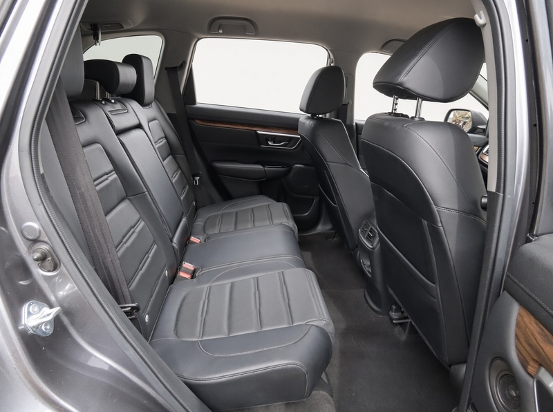 Honda 1.5 VTEC TURBO SR SUV PETROL 4WD 5 DOOR 7 SEAT 7 SEATER AUTO SAT NAV REAR CAM PARKING AIDS LEATHER HEATED SEATS JUST 2 OWNERS ONLY 58000 MILES FSH 72-74 Mitcham Road