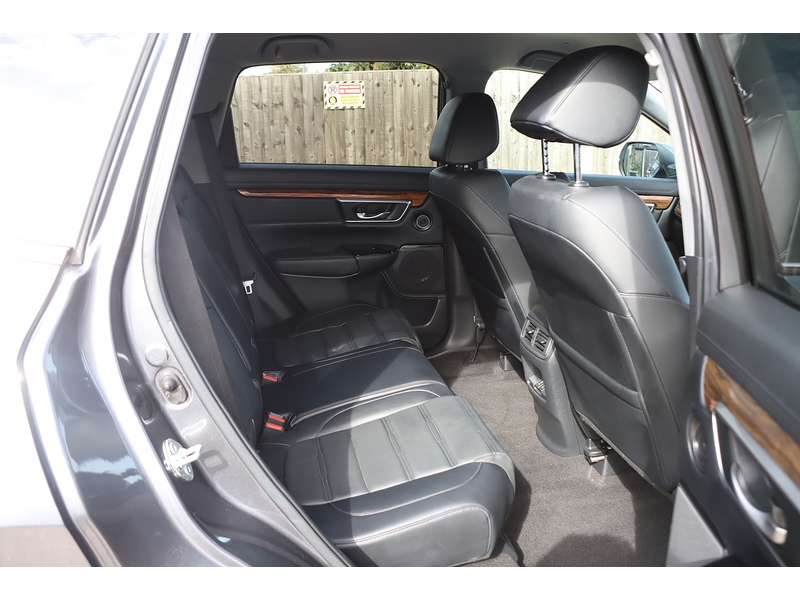 Honda 1.5 VTEC TURBO SR SUV PETROL 4WD 5 DOOR AUTO HEATED SEATS SATNAV BLUETOOTH DAB RADIO REAR CAMERA PARKING AIDS 2 OWNERS ONLY 58000 MILES FSH 9 SERVICES 72-74 Mitcham Road