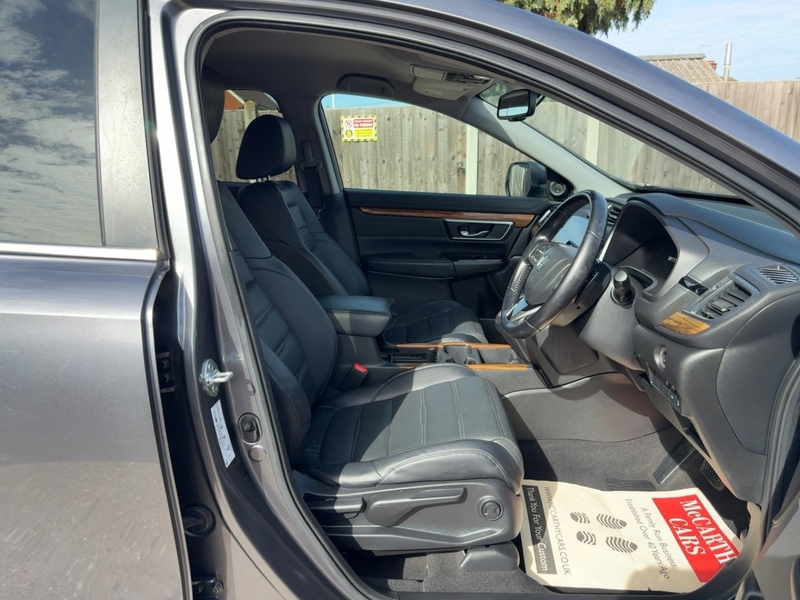 Honda 1.5 VTEC TURBO SR SUV PETROL 4WD 5 DOOR AUTO HEATED SEATS SATNAV BLUETOOTH DAB RADIO REAR CAMERA PARKING AIDS 2 OWNERS ONLY 58000 MILES FSH 9 SERVICES 72-74 Mitcham Road