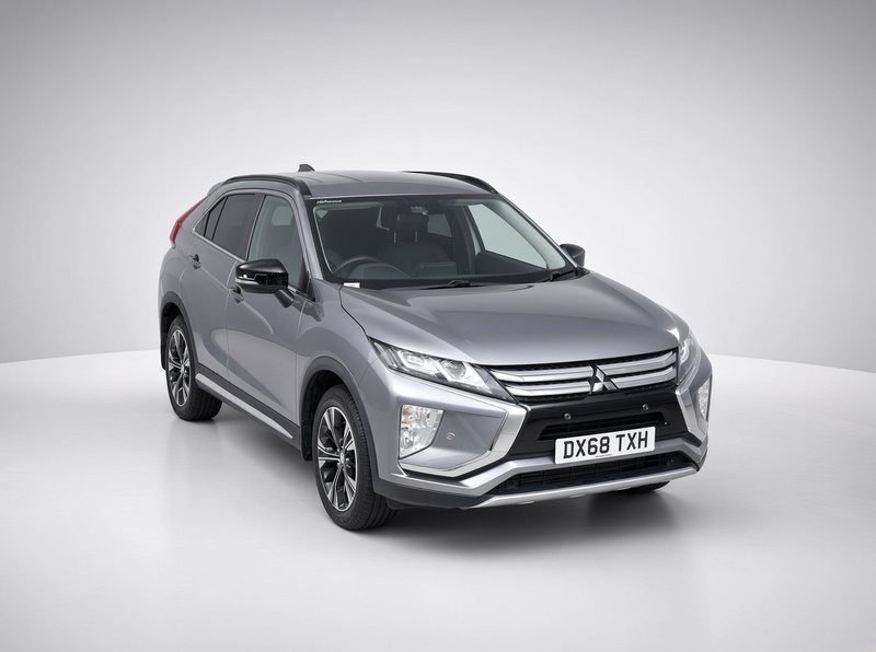Mitsubishi 1.5T 3 SUV 5DR PETROL MANUAL HEATED SEATS SAT NAV BLUETOOTH DAB STEREO APPLE CARPLAY REAR CAMERA PARKING AIDS 2 OWNERS 60000 MILES SH NO ULEZ CHARGE 72-74 Mitcham Road