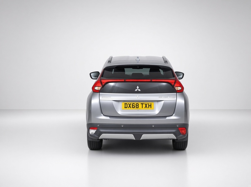Mitsubishi 1.5T 3 SUV 5DR PETROL MANUAL HEATED SEATS SAT NAV BLUETOOTH DAB STEREO APPLE CARPLAY REAR CAMERA PARKING AIDS 2 OWNERS 60000 MILES SH NO ULEZ CHARGE 72-74 Mitcham Road