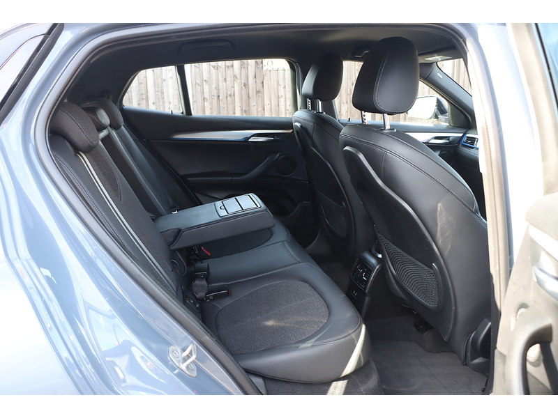 BMW 25E 1.5 10KWH M SPORT SUV 5DR PETROL PLUG-IN HYBRID XDRIVE AUTO HEATED SEATS SAT NAV BLUETOOTH APPLE CARPLAY PARKING AIDS JUST 1 OWNER 66000 MILES FSH 72-74 Mitcham Road