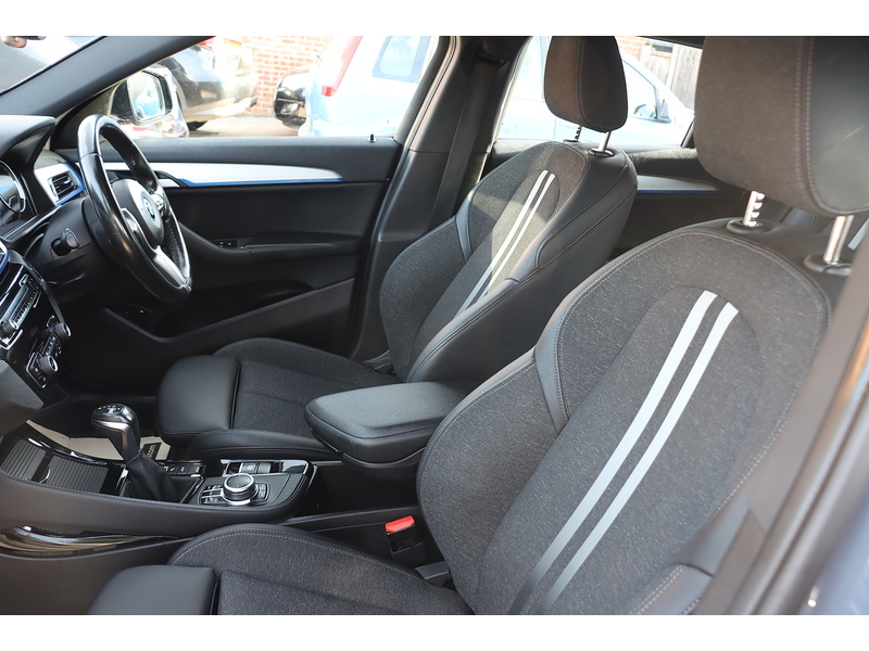 BMW 25E 1.5 10KWH M SPORT SUV 5DR PETROL PLUG-IN HYBRID XDRIVE AUTO HEATED SEATS SAT NAV BLUETOOTH APPLE CARPLAY PARKING AIDS JUST 1 OWNER 66000 MILES FSH 72-74 Mitcham Road