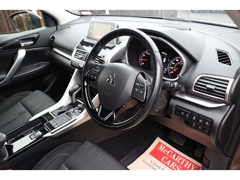 Mitsubishi 1.5T 3 SUV 5DR PETROL AUTO 4WD AUTO HEATED SEATS SAT NAV BLUETOOTH DAB STEREO APPLE CARPLAY REAR CAMERA PARKING AIDS ONLY 58000 MILES FSH 7 SERVICES 72-74 Mitcham Road