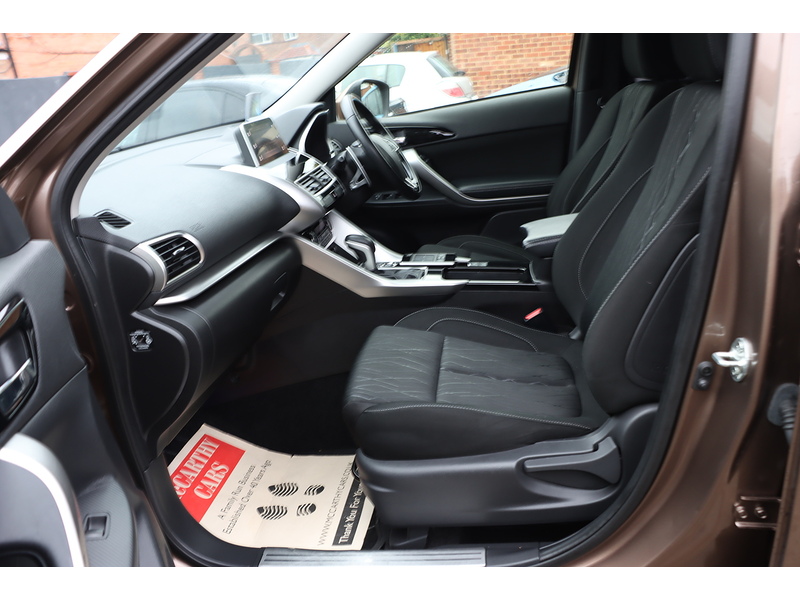Mitsubishi 1.5T 3 SUV 5DR PETROL AUTO 4WD AUTO HEATED SEATS SAT NAV BLUETOOTH DAB STEREO APPLE CARPLAY REAR CAMERA PARKING AIDS ONLY 58000 MILES FSH 7 SERVICES 72-74 Mitcham Road
