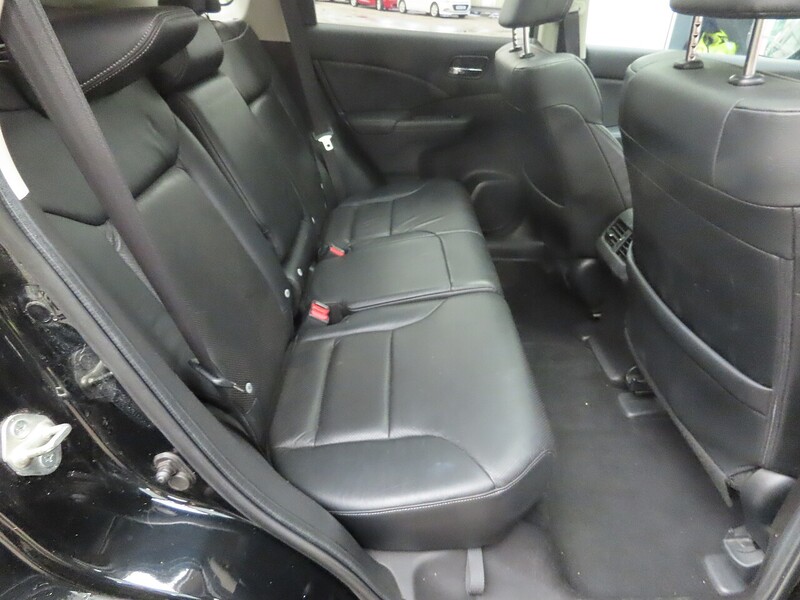 Honda 2.0 I-VTEC EX SUV 5DR PETROL 4WD AUTO PAN ROOF HEATED SEATS SAT NAV BLUETOOTH DAB STEREO REAR CAMERA PARKING AIDS 1 OWNER 84000 MILES FSH 12 SERVICES 72-74 Mitcham Road