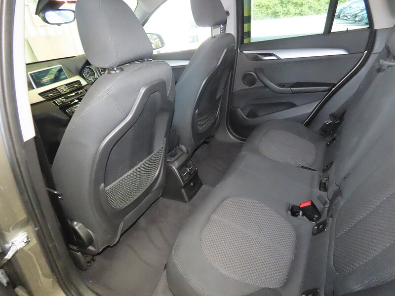 BMW 18I 1.5 SE SUV 5DR PETROL DCT SDRIVE AUTO SATNAV BLUETOOTH DAB RADIO PARKING AIDS JUST 2 OWNERS SAME OWNER FOR 6 YEARS ONLY 27000 MILES FSH 5 SERVICES 72-74 Mitcham Road