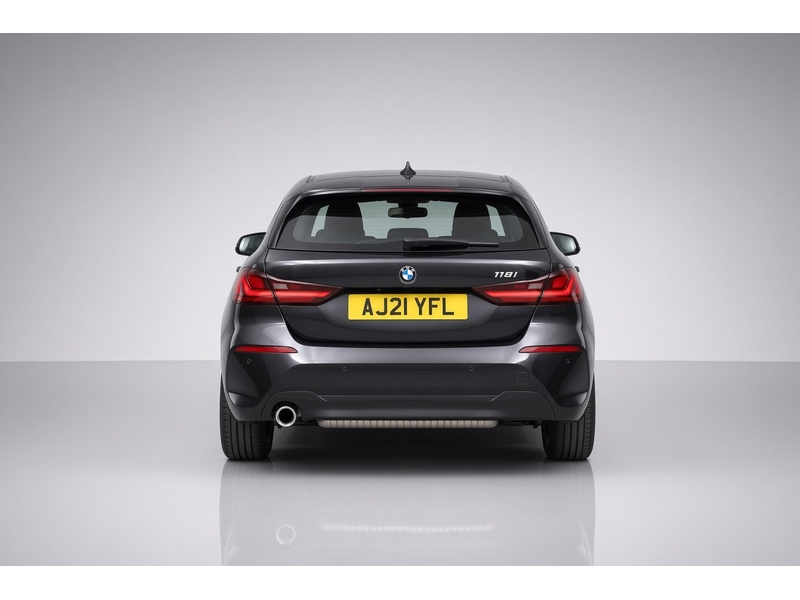 BMW 118I 1.5 SE (LCP) HATCHBACK 5DR PETROL MANUAL SAT NAV BLUETOOTH DAB STEREO PARKING AIDS JUST 2 OWNERS ONLY 35000 MILES FSH NO ULEZ CHARGE 72-74 Mitcham Road