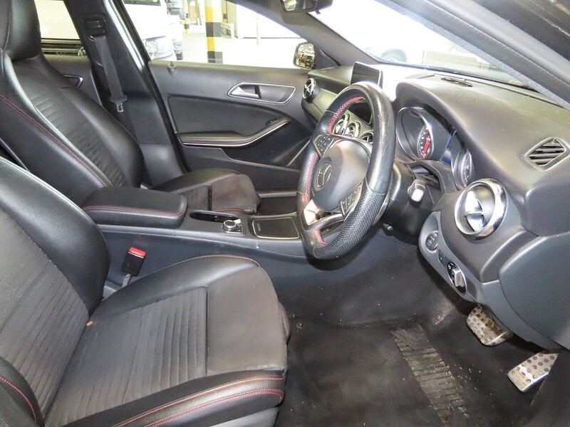 Mercedes-Benz GLA180 1.6 AMG LINE EDITION SUV 5DR PETROL 7G-DCT AUTO HEATED SEATS SAT NAV BLUETOOTH DAB STEREO REAR CAMERA PARKING AIDS JUST 2 OWNERS 82000 MILES SH 72-74 Mitcham Road