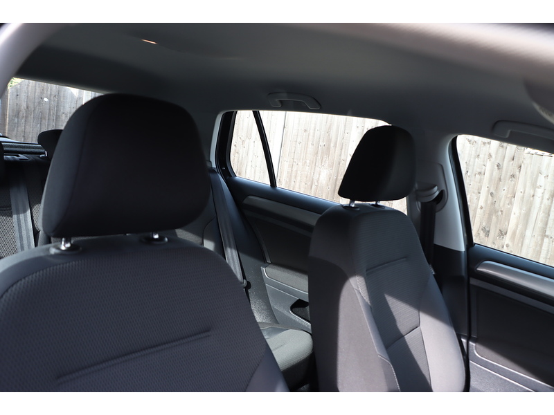 Volkswagen 1.4 TSI BlueMotion Tech Match Hatchback 5dr Petrol Manual Euro 6 (s/s) (125 ps) 72-74 Mitcham Road