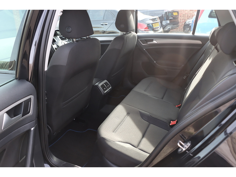 Volkswagen 1.4 TSI BlueMotion Tech Match Hatchback 5dr Petrol Manual Euro 6 (s/s) (125 ps) 72-74 Mitcham Road