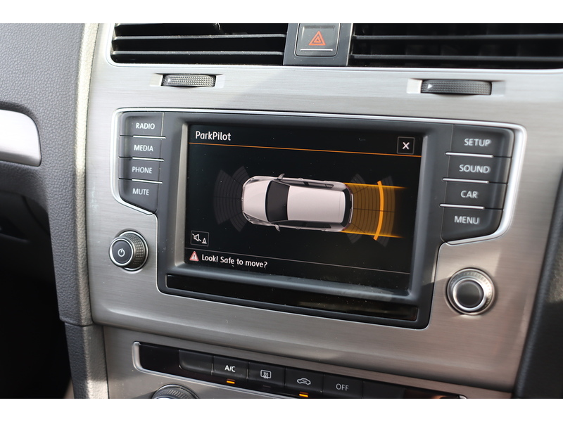 Volkswagen 1.4 TSI BlueMotion Tech Match Hatchback 5dr Petrol Manual Euro 6 (s/s) (125 ps) 72-74 Mitcham Road