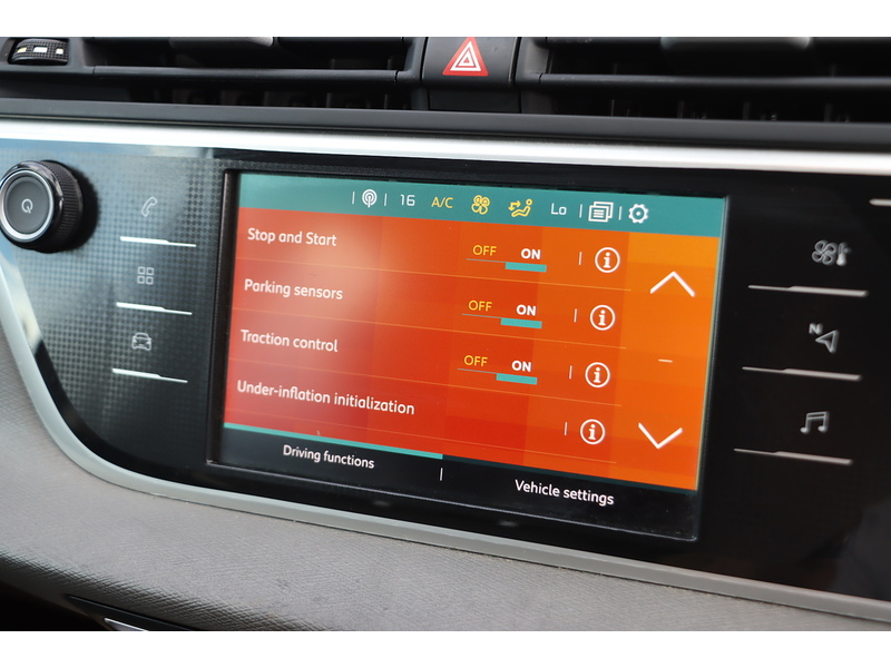 Citroen 1.2 PURETECH FEEL PLUS MPV 5DR PETROL MANUAL 7 SEATER SATNAV BLUETOOTH DAB STEREO APPLE CARPLAY REAR CAMERA PARKING AIDS 34000 MILES SH NO ULEZ CHARGE 92-96 Mitcham Road