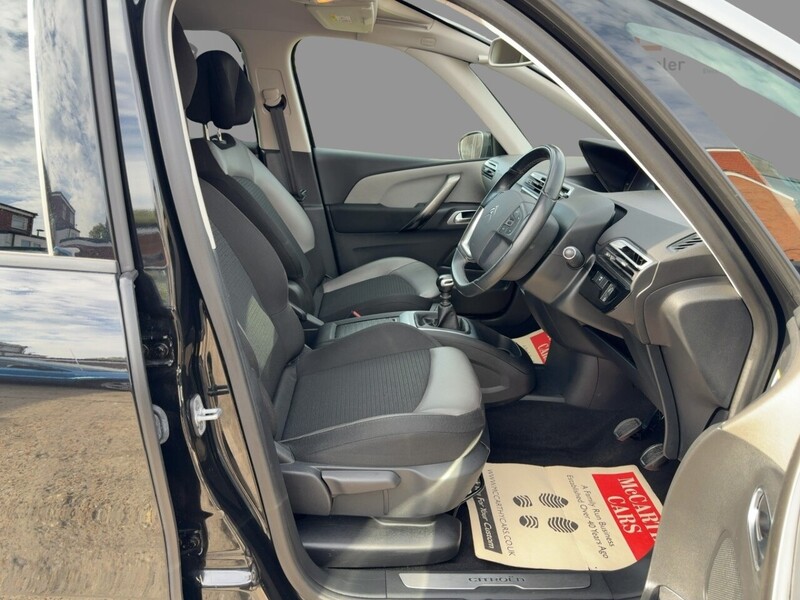 Citroen 1.2 PURETECH FEEL PLUS MPV 5DR PETROL MANUAL 7 SEATER SATNAV BLUETOOTH DAB STEREO APPLE CARPLAY REAR CAMERA PARKING AIDS 34000 MILES SH NO ULEZ CHARGE 92-96 Mitcham Road