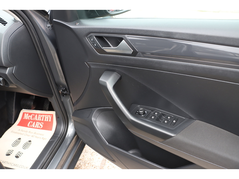 Volkswagen 2.0 TSI SEL SUV 5dr Petrol DSG 4Motion Euro 6 (s/s) (190 ps) 72-74 Mitcham Road