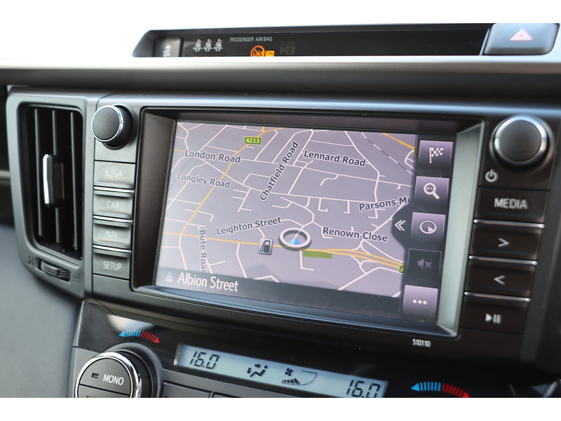Toyota 2.5 VVT-h Business Edition Plus SUV 5dr Petrol Hybrid CVT Euro 6 (s/s) (Safety Sense, Nav) (197 ps) 72-74 Mitcham Road