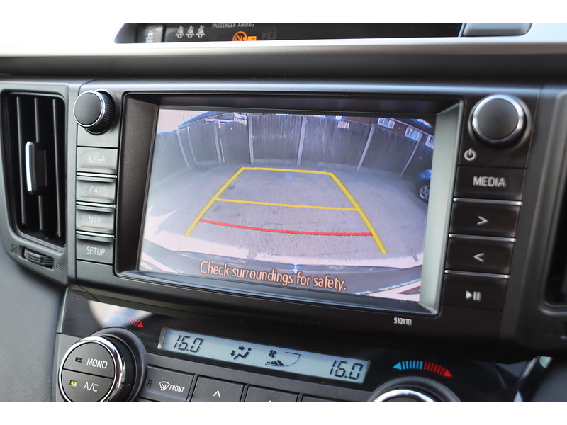 Toyota 2.5 VVT-h Business Edition Plus SUV 5dr Petrol Hybrid CVT Euro 6 (s/s) (Safety Sense, Nav) (197 ps) 72-74 Mitcham Road