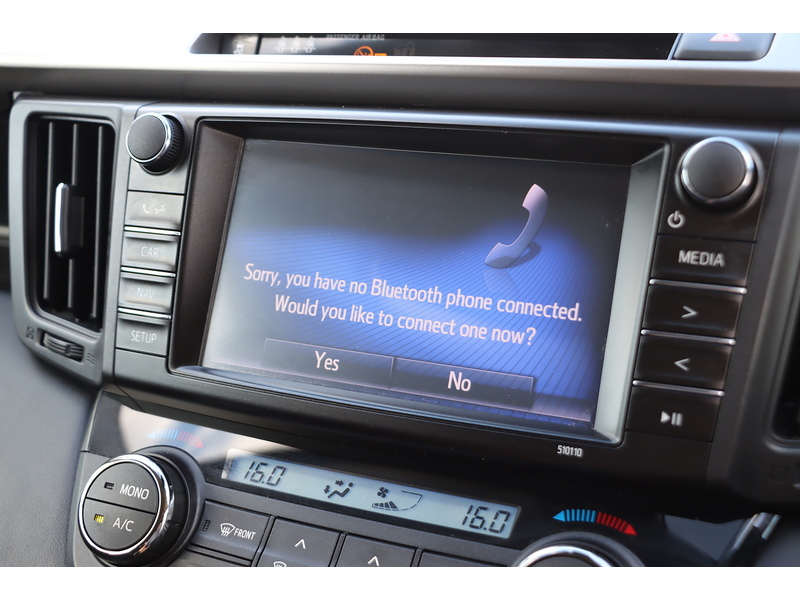 Toyota 2.5 VVT-h Business Edition Plus SUV 5dr Petrol Hybrid CVT Euro 6 (s/s) (Safety Sense, Nav) (197 ps) 72-74 Mitcham Road