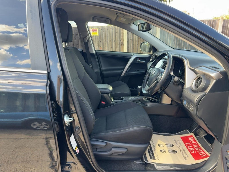 Toyota 2.5 VVT-h Business Edition Plus SUV 5dr Petrol Hybrid CVT Euro 6 (s/s) (Safety Sense, Nav) (197 ps) 72-74 Mitcham Road