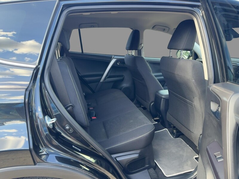 Toyota 2.5 VVT-h Business Edition Plus SUV 5dr Petrol Hybrid CVT Euro 6 (s/s) (Safety Sense, Nav) (197 ps) 72-74 Mitcham Road
