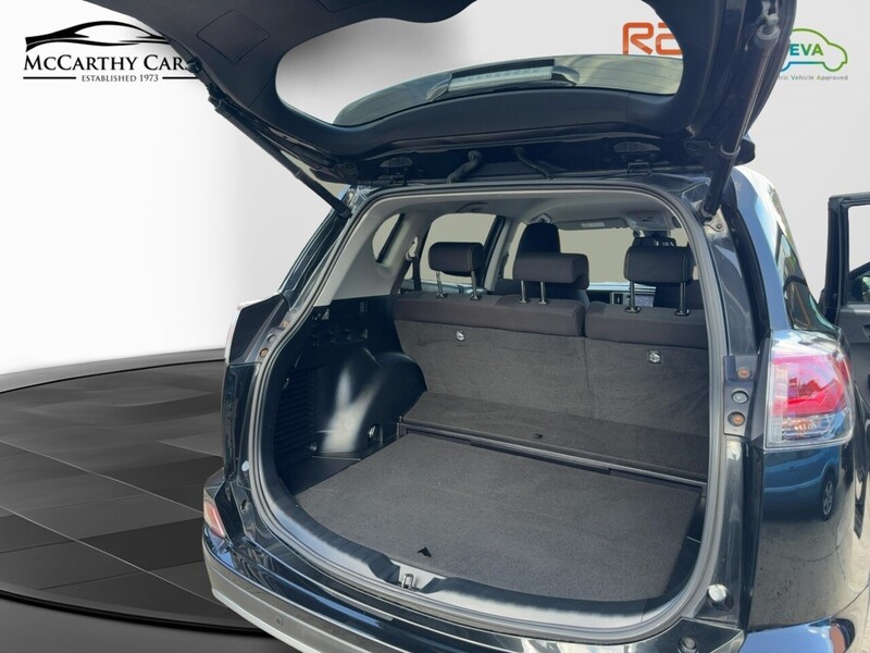 Toyota 2.5 VVT-h Business Edition Plus SUV 5dr Petrol Hybrid CVT Euro 6 (s/s) (Safety Sense, Nav) (197 ps) 72-74 Mitcham Road
