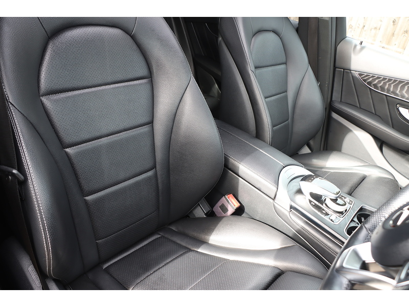 Mercedes-Benz GLC250 2.0 AMG NIGHT EDITION (PREMIUM PLUS) SUV 5DR PETROL G-TRONIC+ 4MATIC AUTO SUNROOF HEATED SEATS SAT NAV BLUETOOTH REAR & 360 CAM 73000 MILES FSH 72-74 Mitcham Road