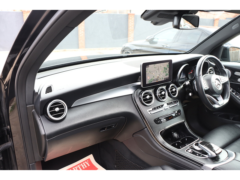 Mercedes-Benz GLC250 2.0 AMG NIGHT EDITION (PREMIUM PLUS) SUV 5DR PETROL G-TRONIC+ 4MATIC AUTO SUNROOF HEATED SEATS SAT NAV BLUETOOTH REAR & 360 CAM 73000 MILES FSH 72-74 Mitcham Road