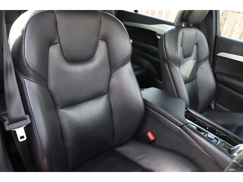 Volvo 2.0H T8 TWIN ENGINE 9.2KWH MOMENTUM SUV 5DR PETROL PLUG-IN HYBRID 4WD AUTO 7 SEATER SUNROOF HEATED SEATS SAT NAV APPLE CARPLAY ONLY 79000 MILES FSH 72-74 Mitcham Road