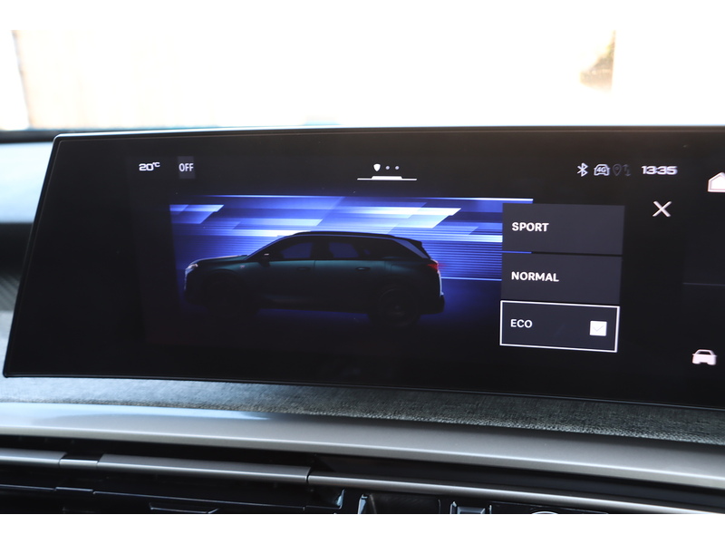 Peugeot 1.2 ALLURE SUV 5DR PETROL HYBRID E-DSC6 AUTO 7 SEATER SAT NAV BLUETOOTH DAB STEREO APPLE CARPLAY REAR CAMERA PARKING AIDS 1 OWNER ONLY 24000 MILES FSH 72-74 Mitcham Road