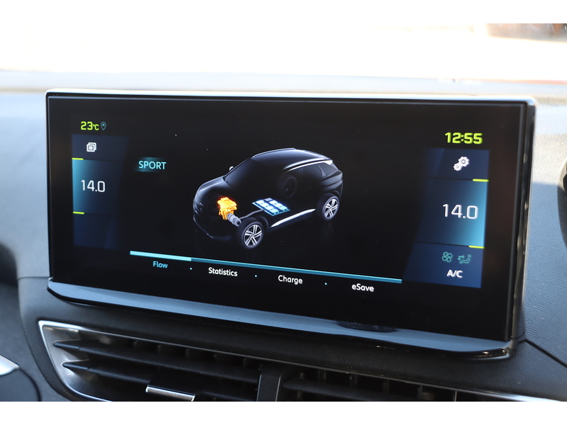 Peugeot 1.6 13.2KWH ALLURE PREMIUM SUV 5DR PETROL PLUG-IN HYBRID E-EAT EURO 6 (S/S) (225 PS) SAT NAV APPLE CARPLAY ANDROID AUTO REAR CAM PARKING AIDS DAB 72-74 Mitcham Road